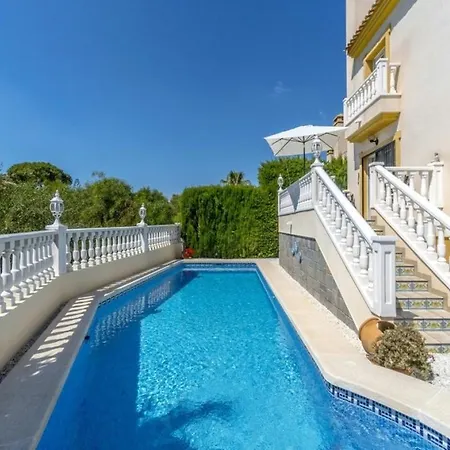 Escapada Feliz Villa Dehesa de Campoamor (Orihuela Costa)